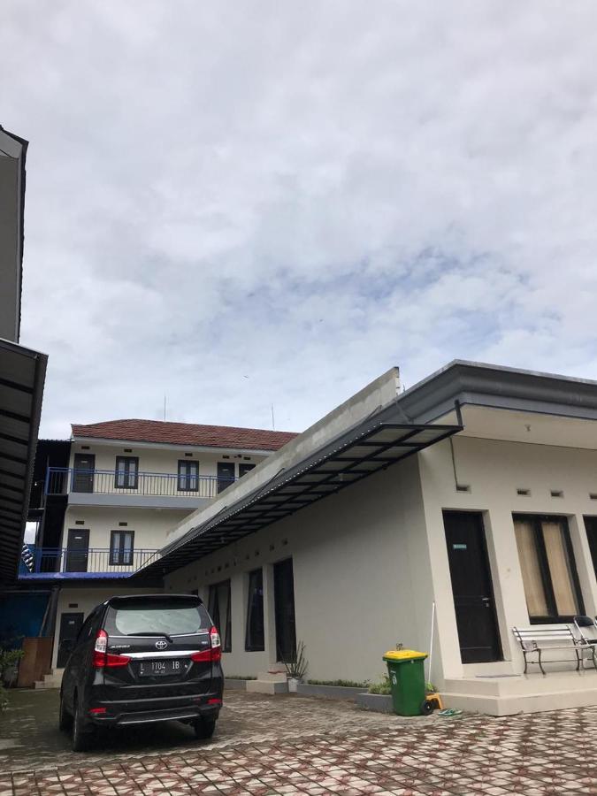 Villa & Guest House Batu Indah Batu (East Java) Exterior photo